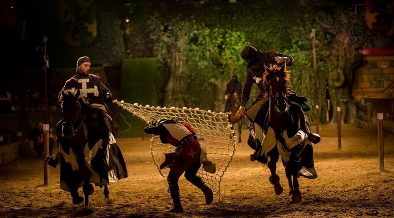 Dîner-spectacle 'Desafío Medieval' Dîner-spectacle Défi Médiévale Alfas del Pi